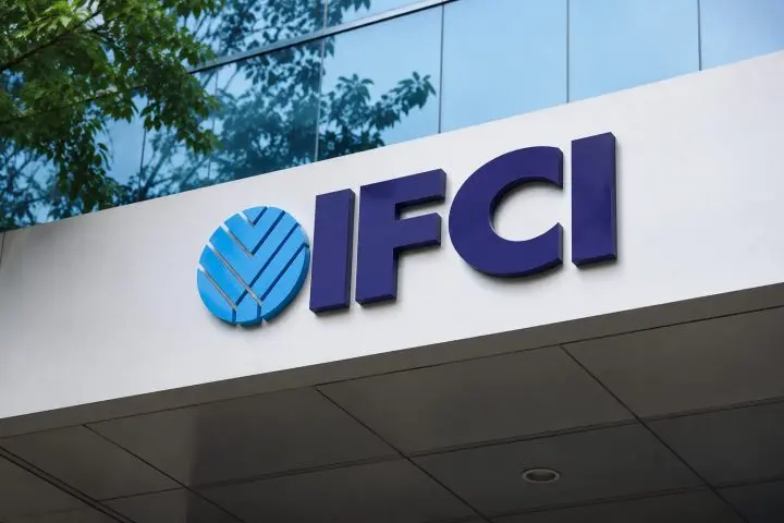 IFCI reaches new 52-week peak after NSE IPO talk